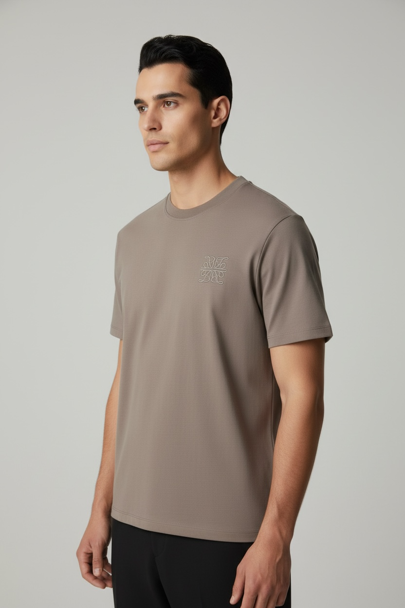 Lurini Modern Tee